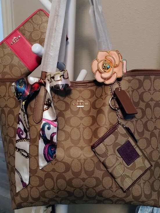 Coach Handbags - Coach Signature City Tote Bag With Coach Wallet & Coach Coin Pouch 3 Pieces